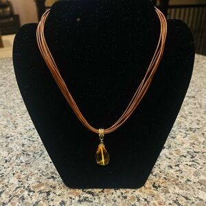 Elegant Amber Pendant Necklace
